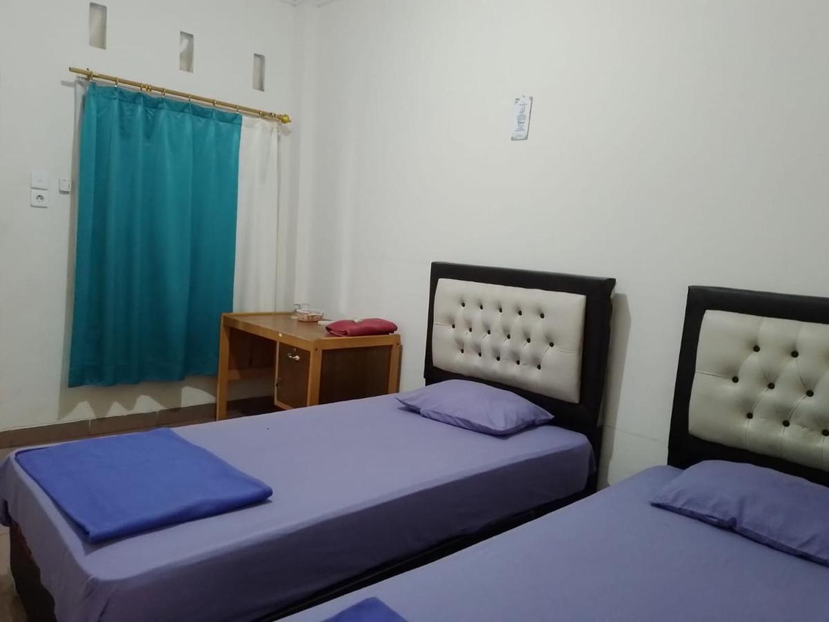 Penginapan Syariah Parit  Bagian luar foto
