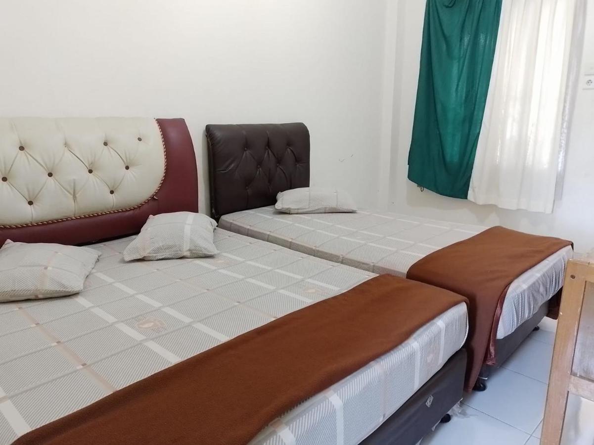 Penginapan Syariah Parit  Bagian luar foto